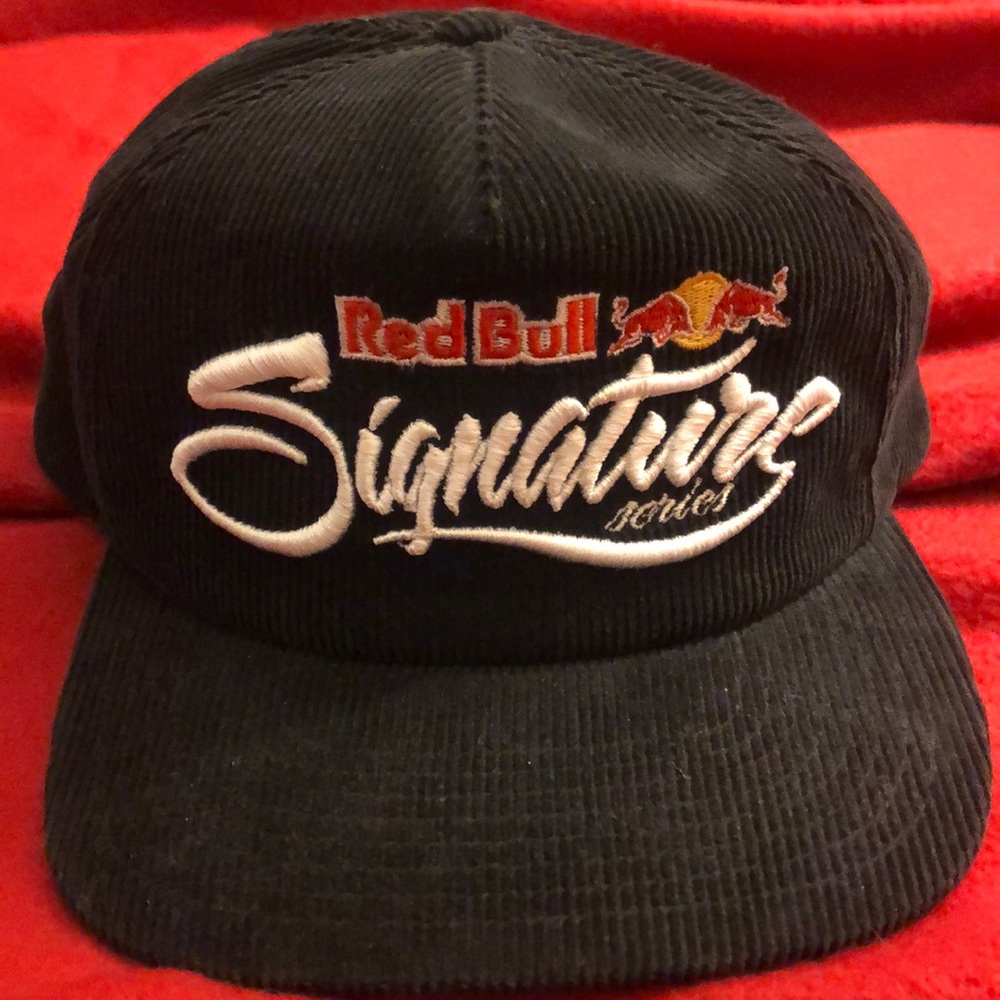 Red Bull signature series hat